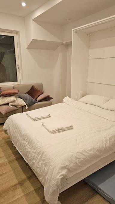 Appartement Ug Neubau City - Pool, Gym, Zweites Bad Extra Buchbar *