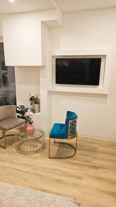 Ug Neubau City - Pool, Gym, Zweites Bad Extra Buchbar Appartement *